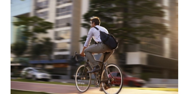 &iquest;Por qu&eacute; elegir bicicletas urbanas en Valencia si buscas moverte r&aacute;pido y seguro?