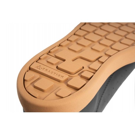 ZAPATILLAS GIRO TREBLE II